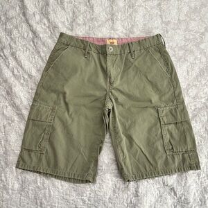 Levi’s Tab Twills 100% Cotton Olive Green Cargo Shorts